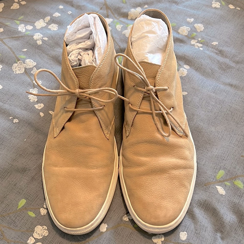 Banana Republic Beige Leather Shoes